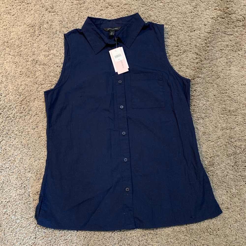 NWT Banana Republic Factory Navy Sleeveless Blouse Petite Small